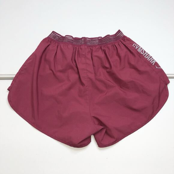 Gymshark Mesh Waits Running Shorts Women’s Sz Large Deep Red Lightweight - Picture 5 of 6